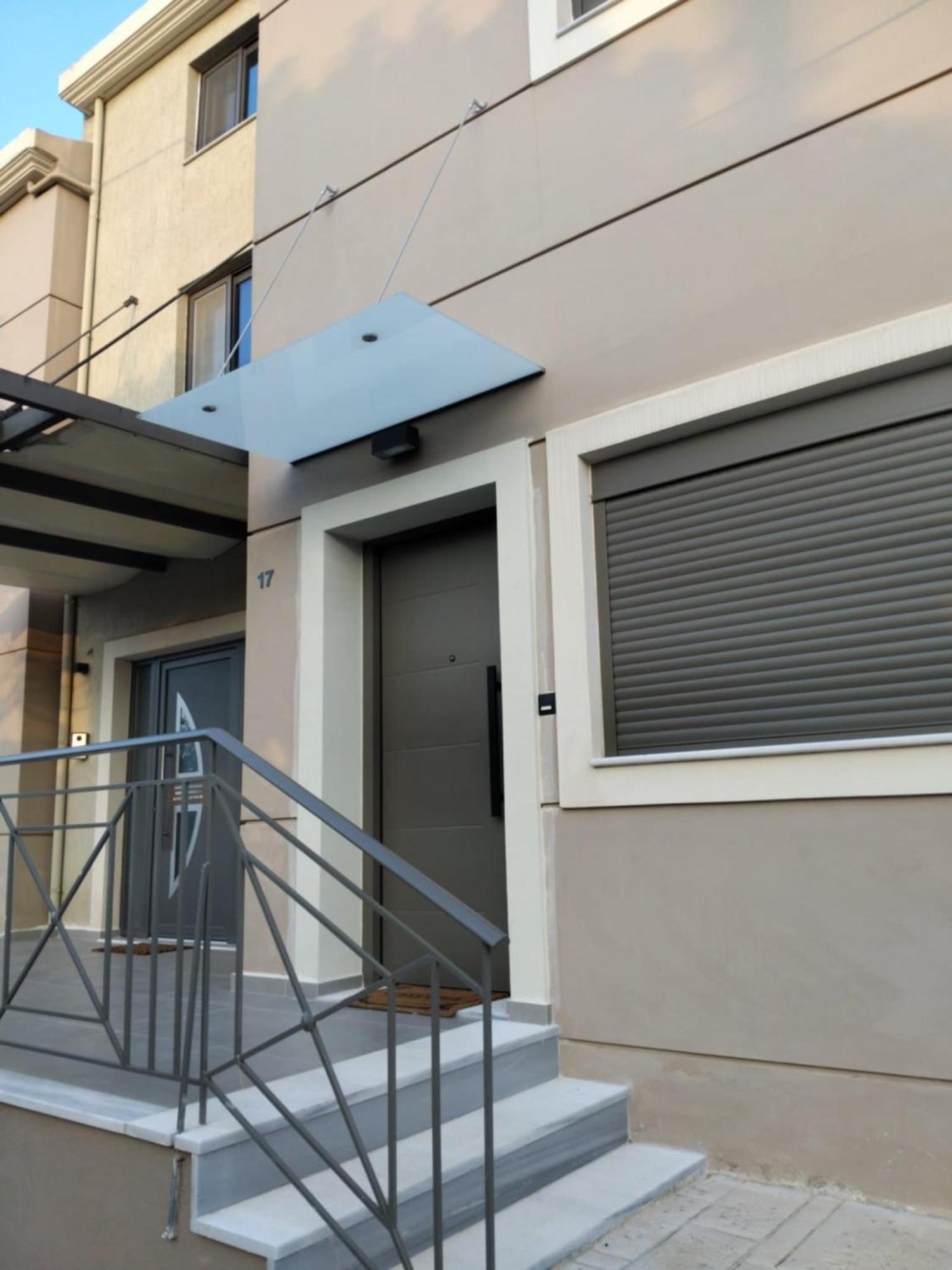 Ferienwohnung Simple, Calm And Luxurious Kalamata Exterior foto